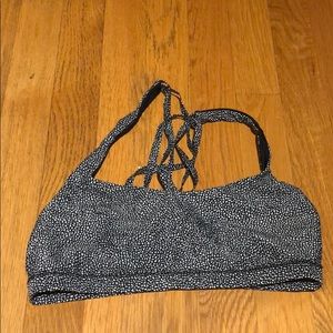 Lulu lemon sports bra